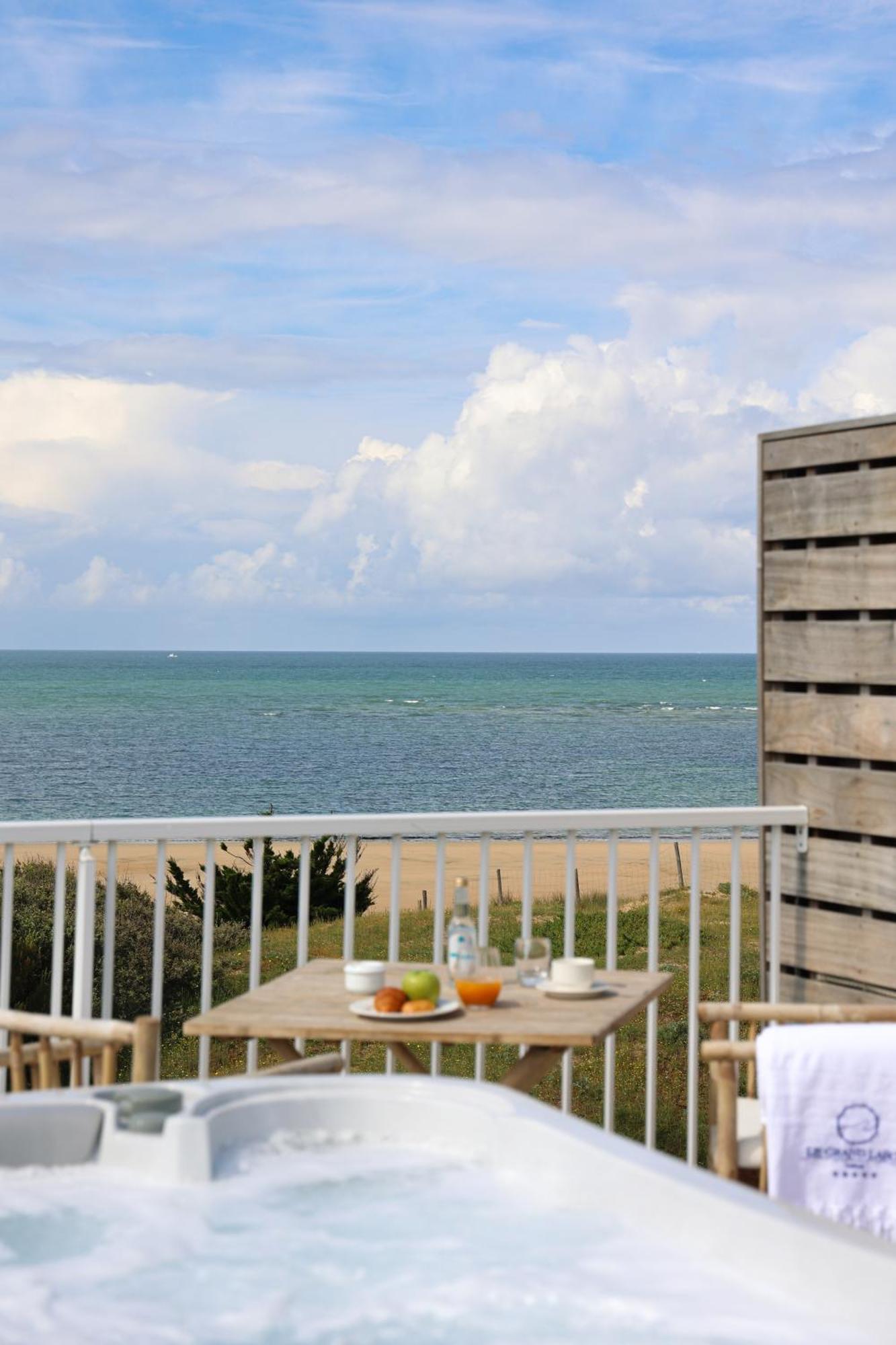 Hotel & Spa Le Grand Large Dolus-d'Oleron Exterior photo